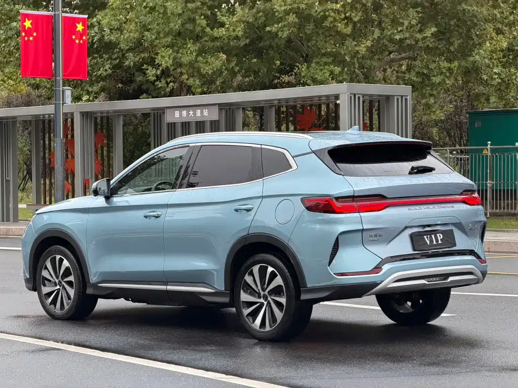 BYD PLUS New Energy — фото 9