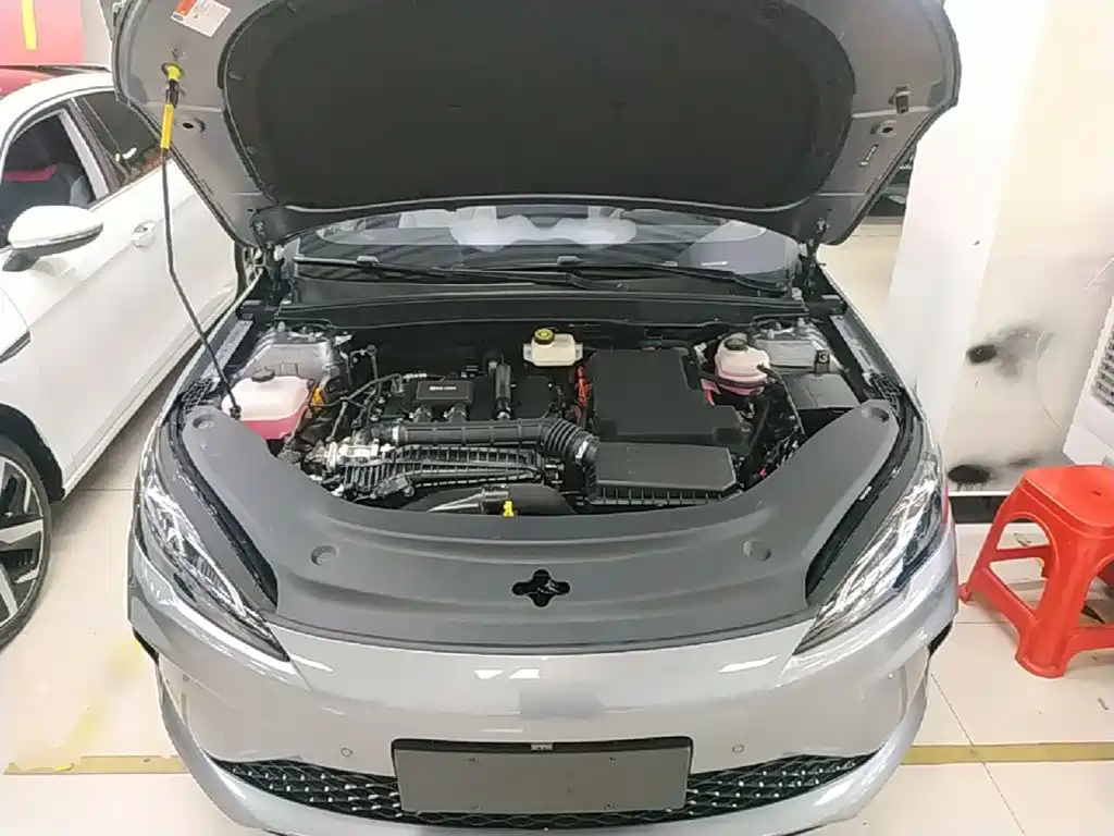 BYD Seal 05 DM-i — фото 20