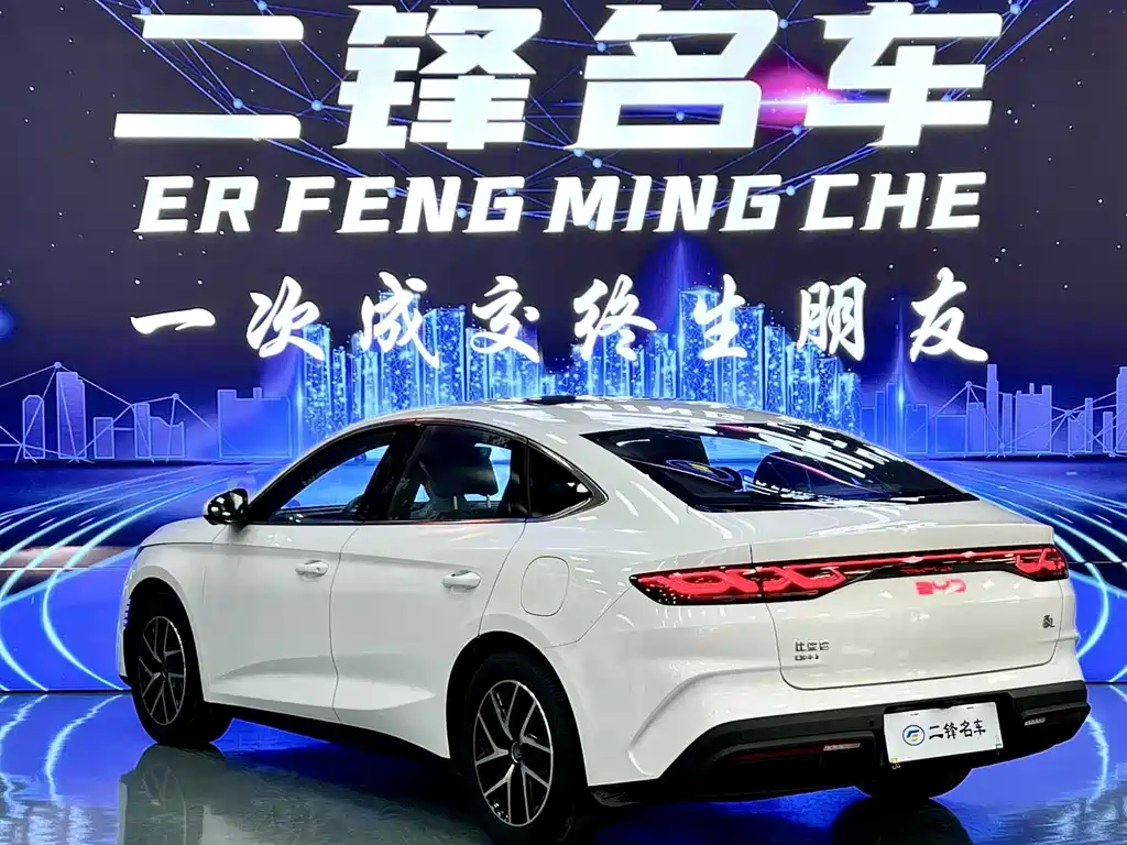 BYD Qin L — фото 6