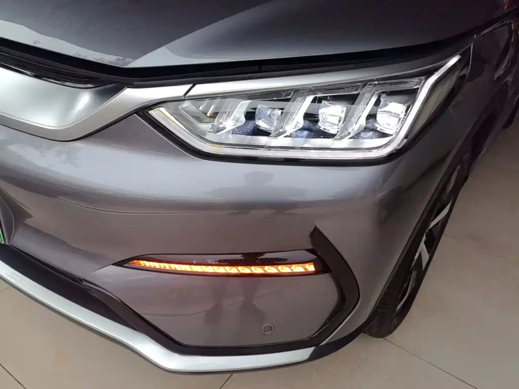 BYD PLUS New Energy — фото 24