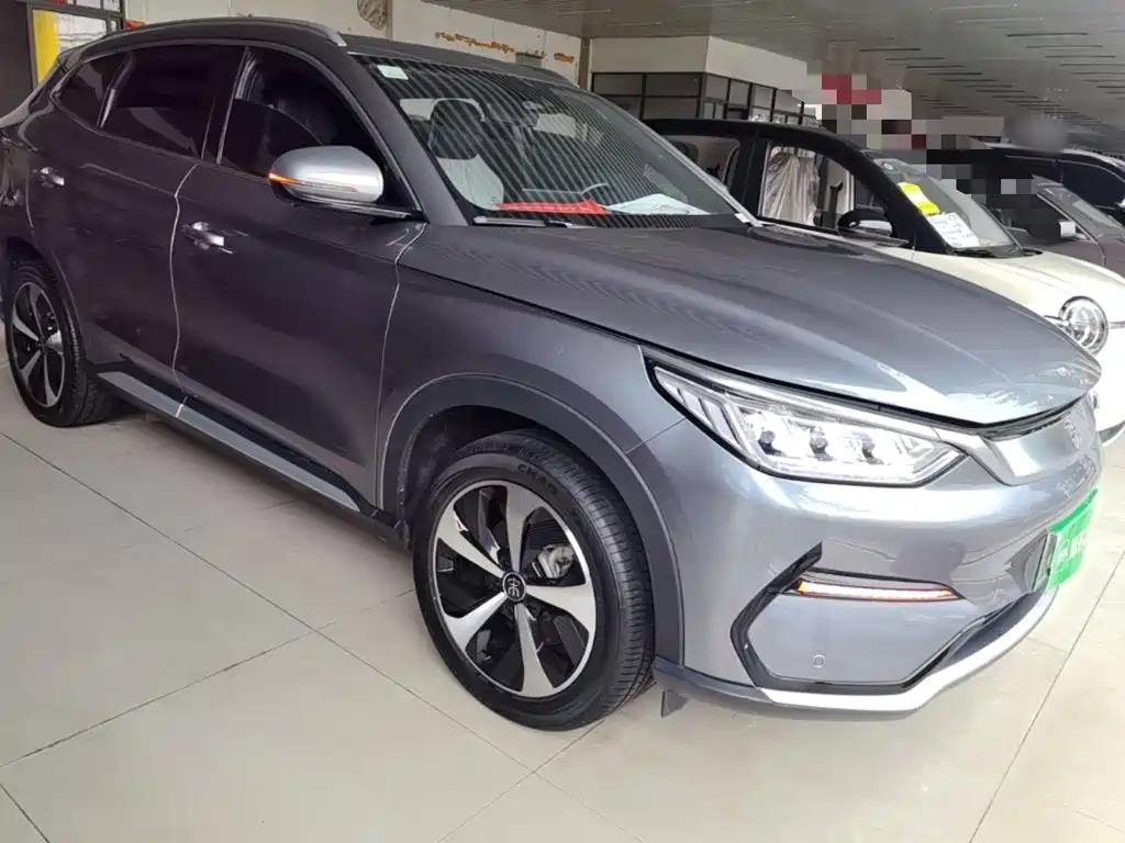 BYD PLUS New Energy — фото 4