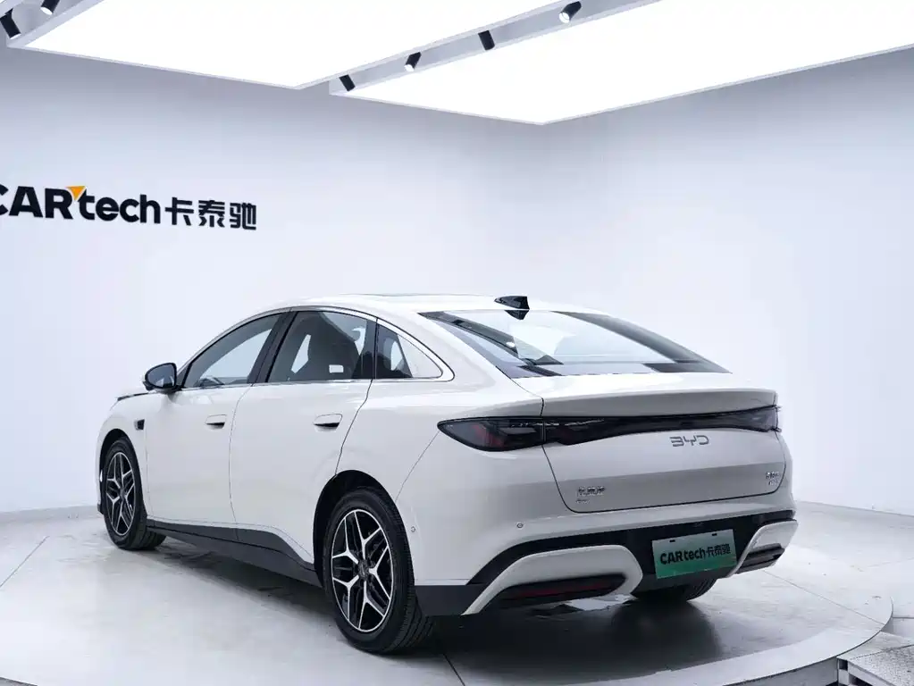 BYD Seal 06 — фото 11