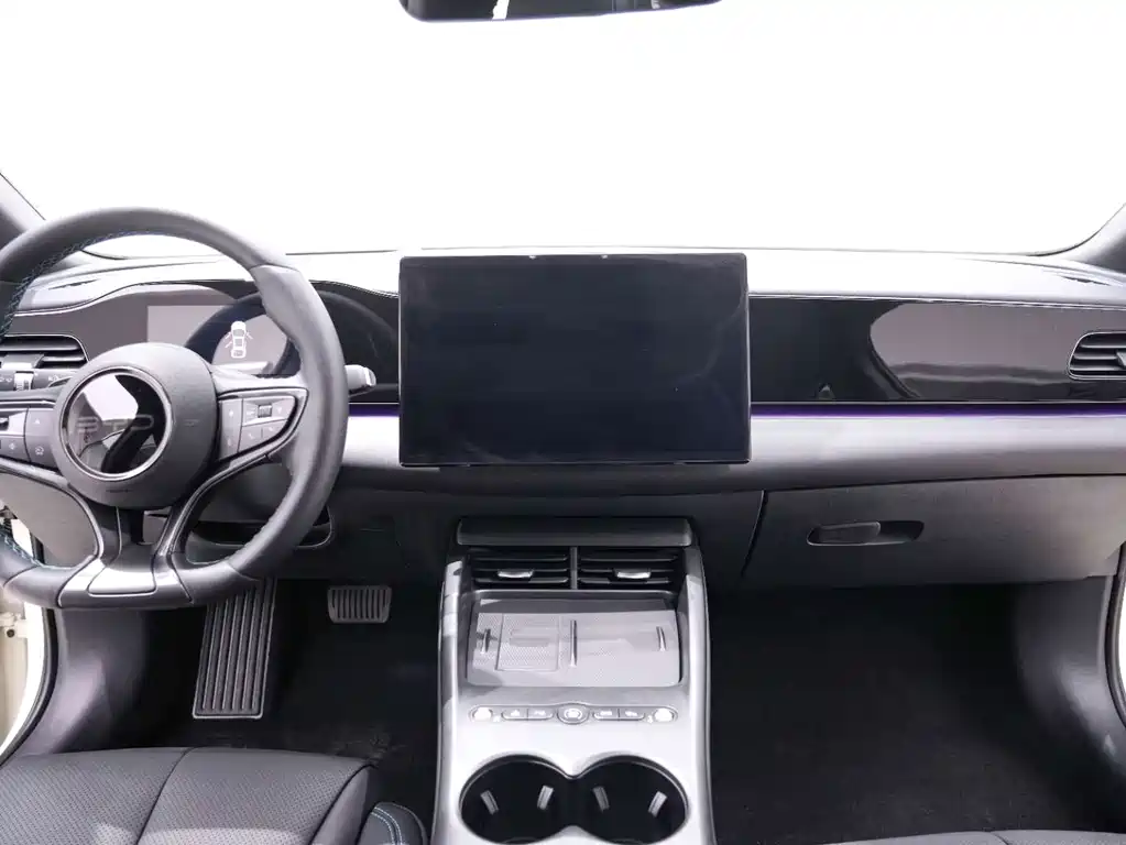 BYD Seal 06 — фото 19