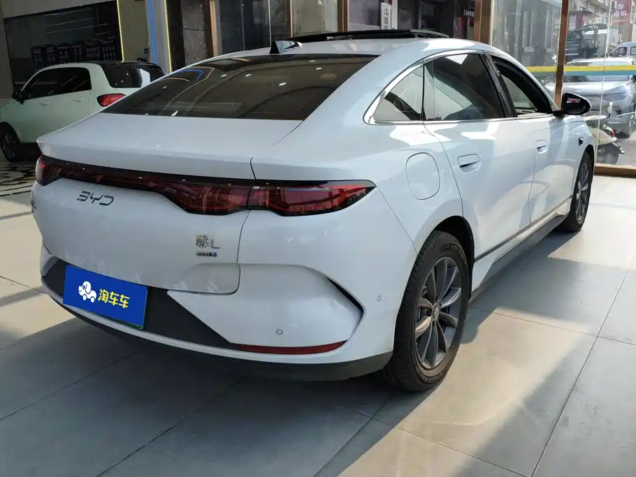 BYD Qin L — фото 3