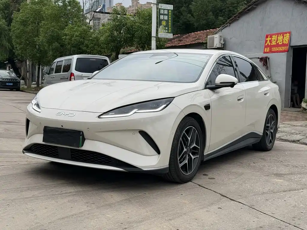 BYD Seal 06