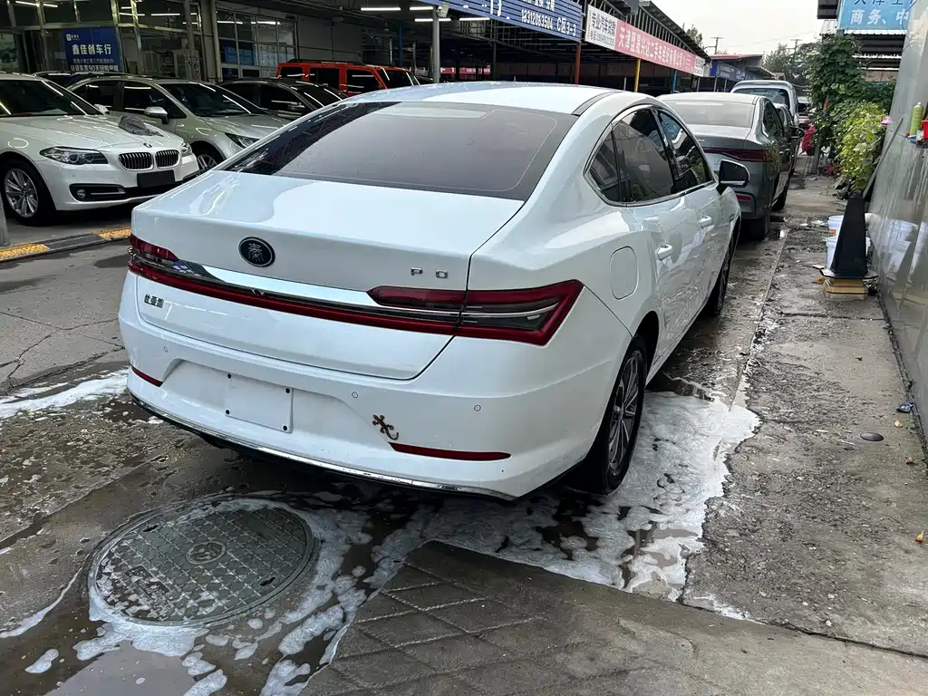 BYD Qin Pro NEV — фото 3