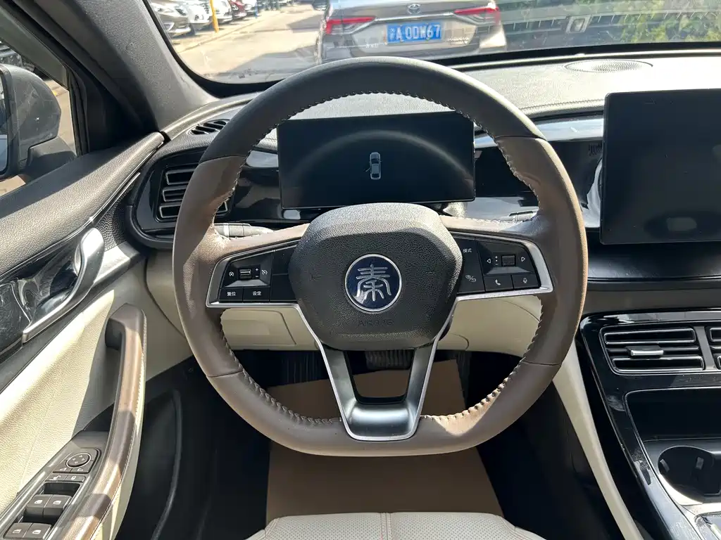 BYD Qin PLUS — фото 9