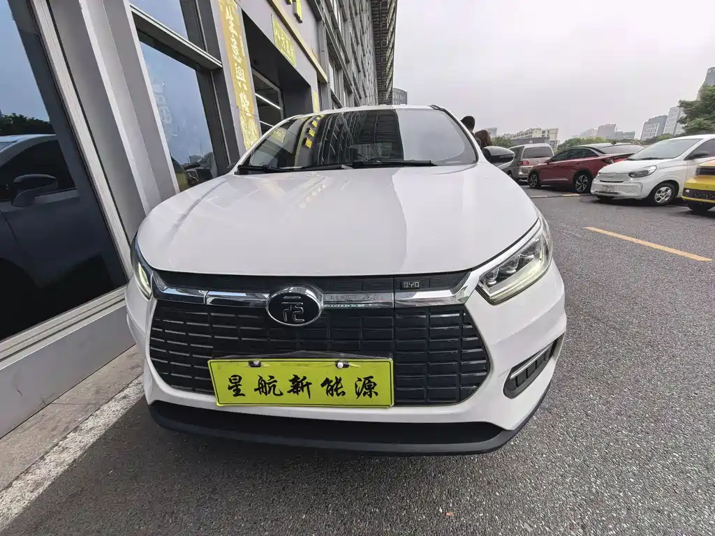 BYD Yuan EV — фото 2