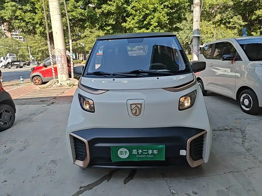 Baojun E200 — фото 3