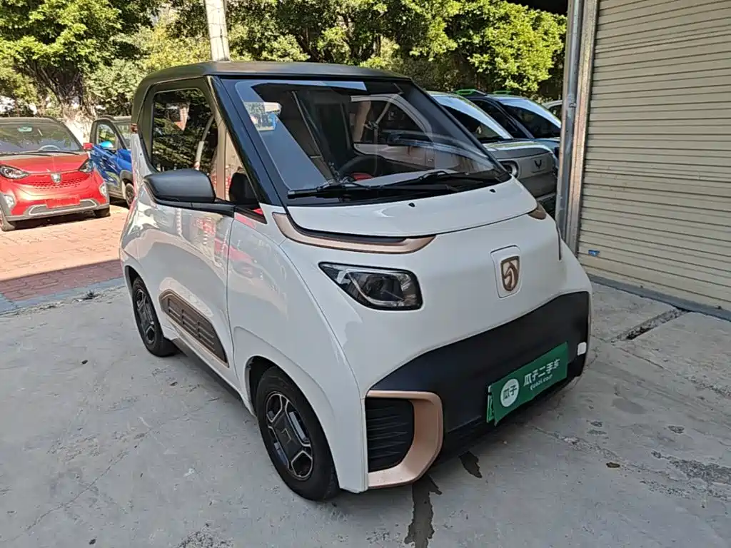Baojun E200 — фото 4