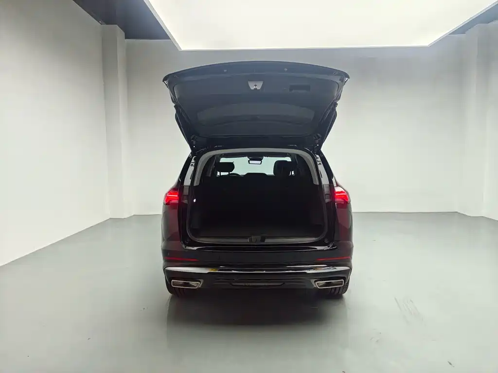 Buick Envision Plus — фото 8