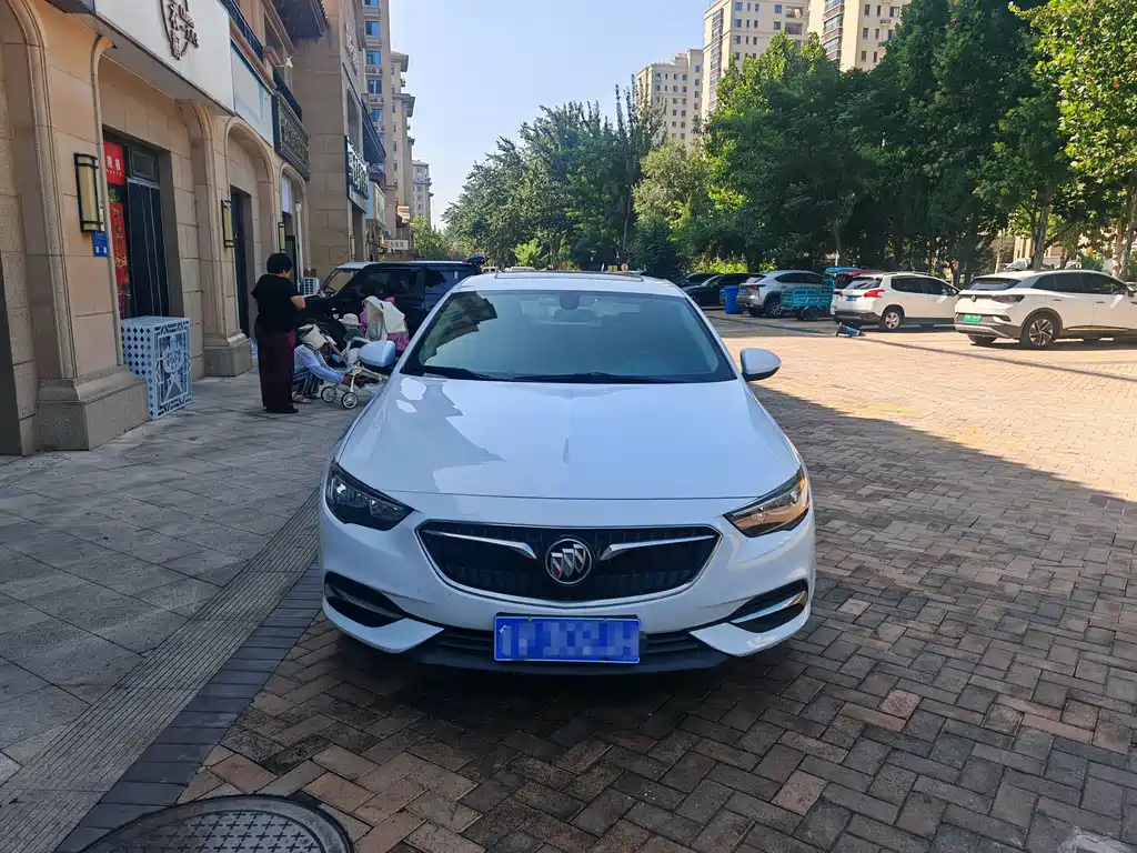 Buick Regal — фото 2