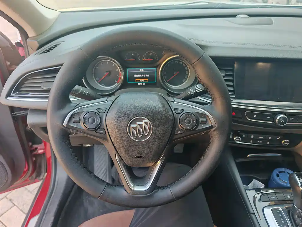 Buick Regal — фото 5