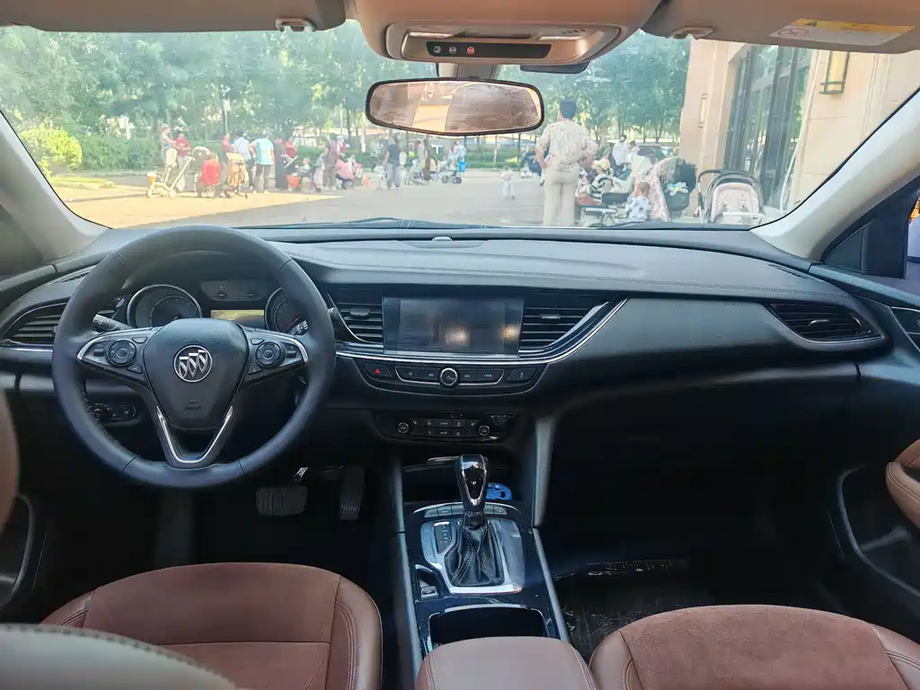 Buick Regal — фото 6