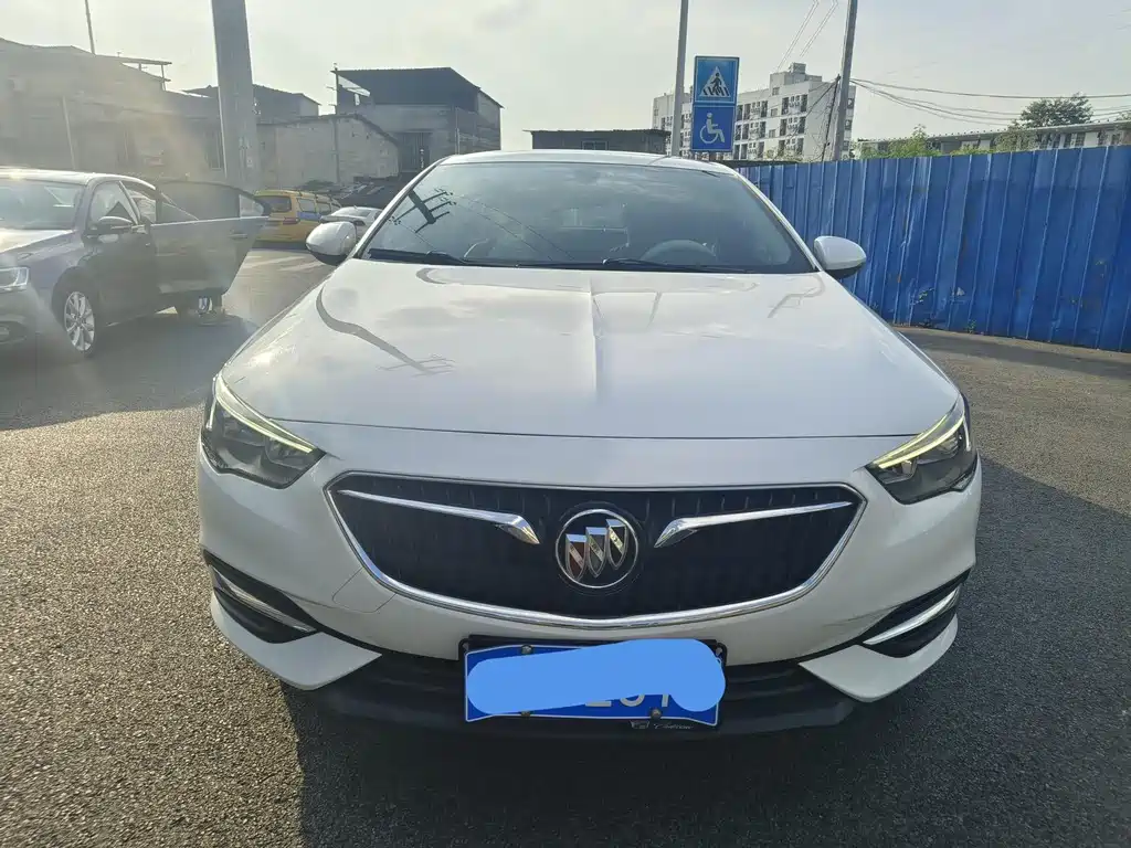 Buick Regal — фото 2