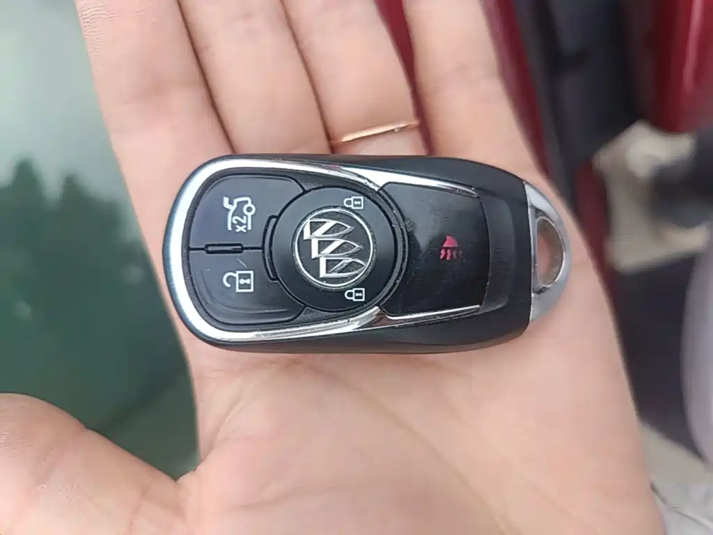 Buick Regal — фото 9