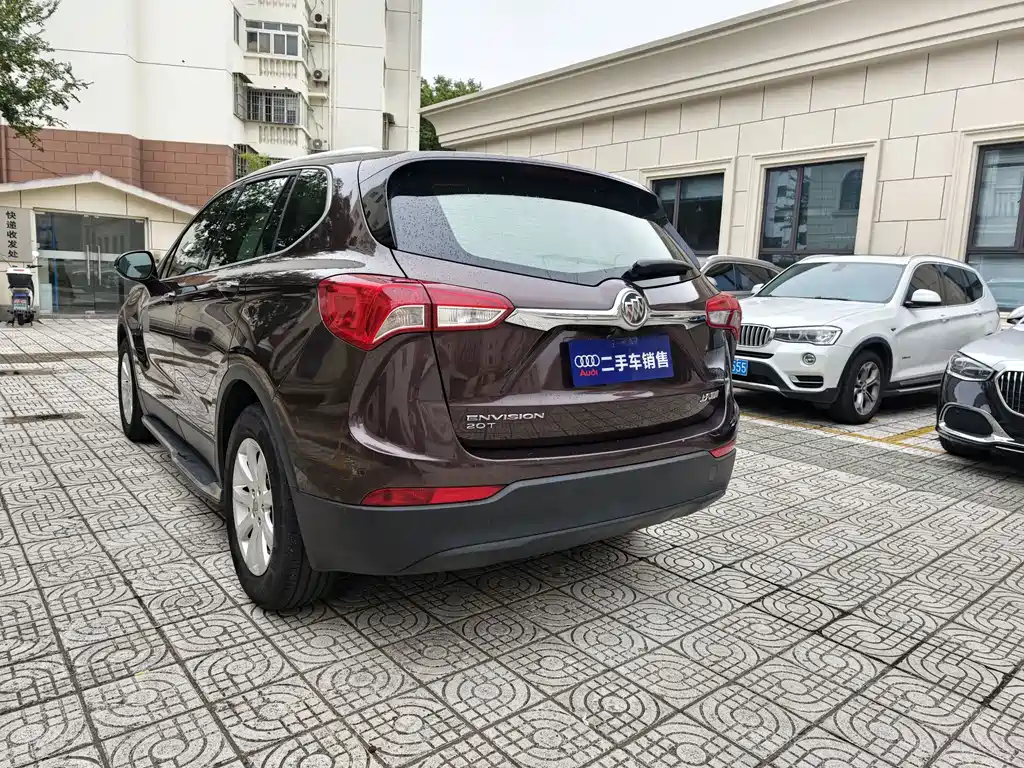 Buick Envision Plus — фото 4