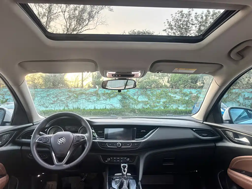 Buick Regal — фото 11