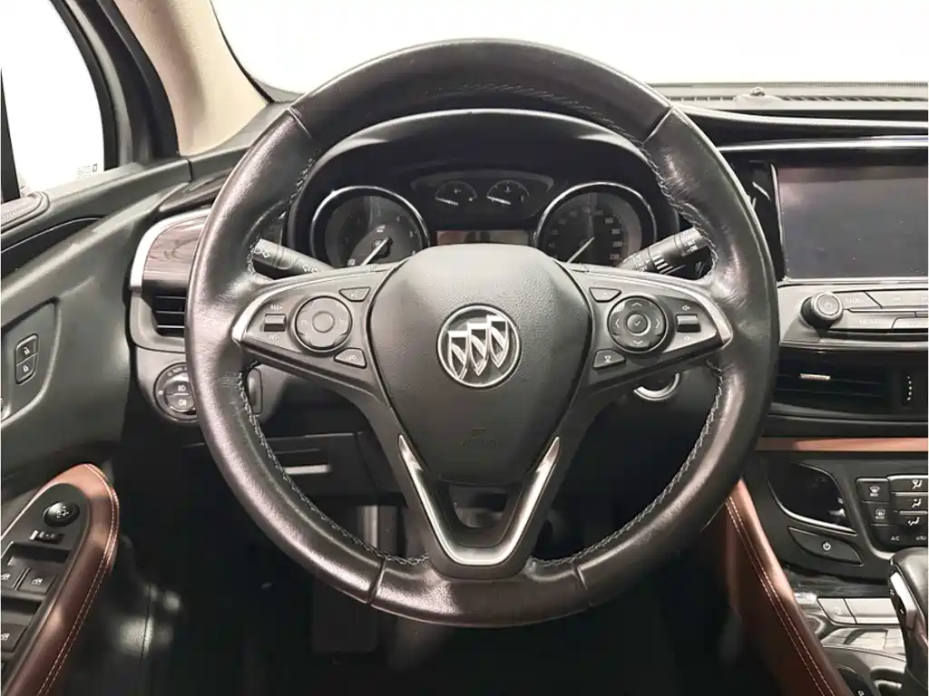 Buick Envision Plus — фото 8