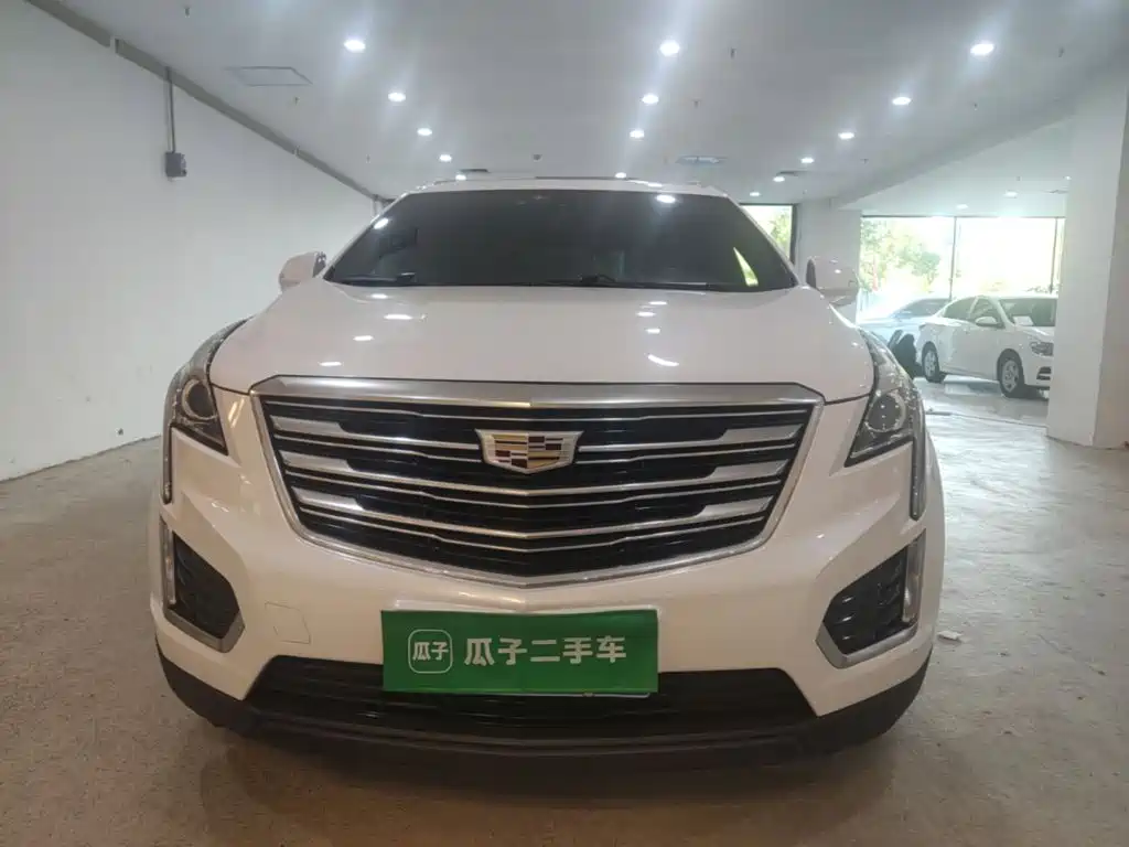Cadillac XT5 — фото 2