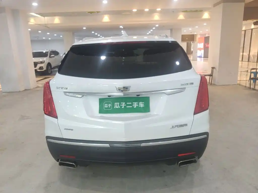 Cadillac XT5 — фото 6