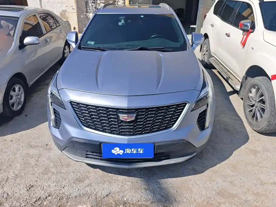 Cadillac XT4 — фото 2