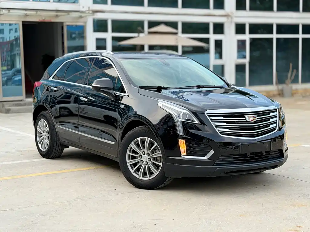 Cadillac XT5 — фото 2