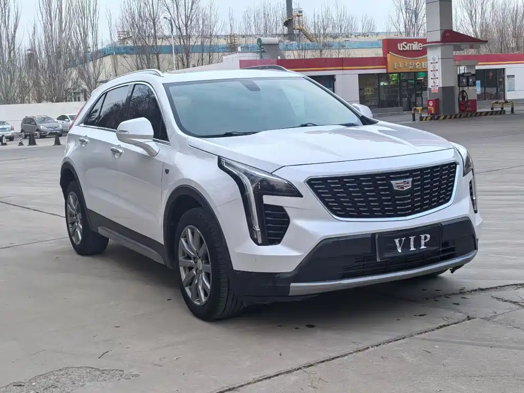 Cadillac XT4 — фото 3