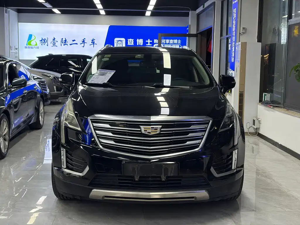 Cadillac XT5 — фото 2