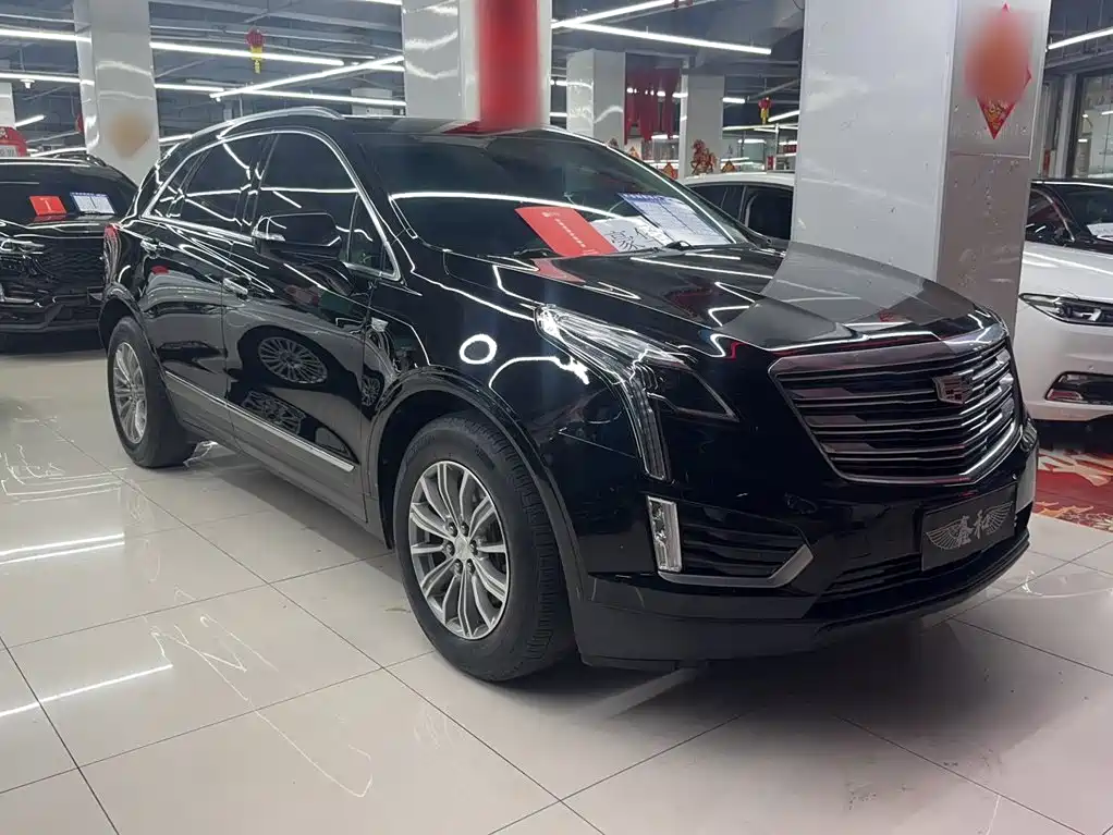 Cadillac XT5 — фото 6