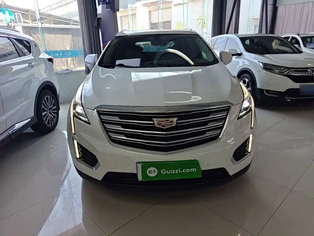 Cadillac XT5 — фото 3