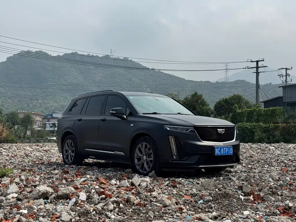 Cadillac XT6 — фото 9