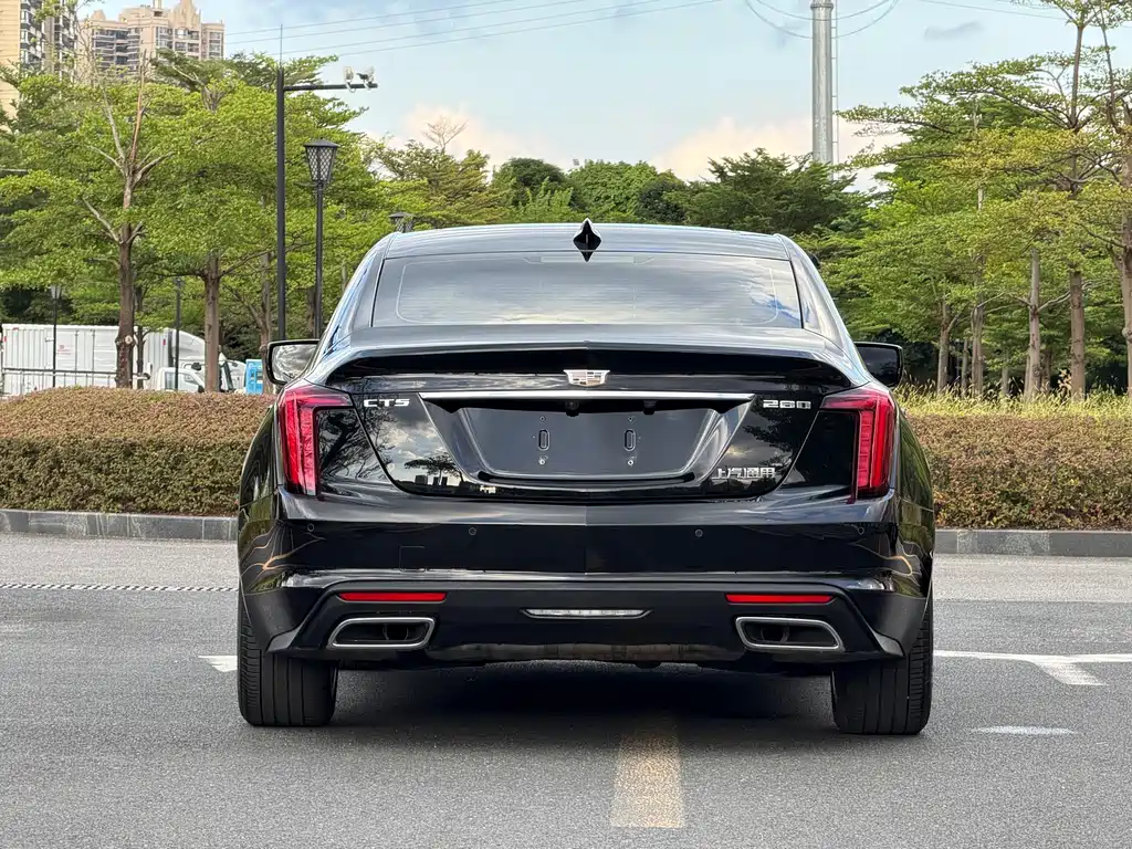 Cadillac CT5 — фото 5