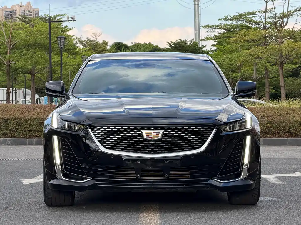 Cadillac CT5 — фото 6