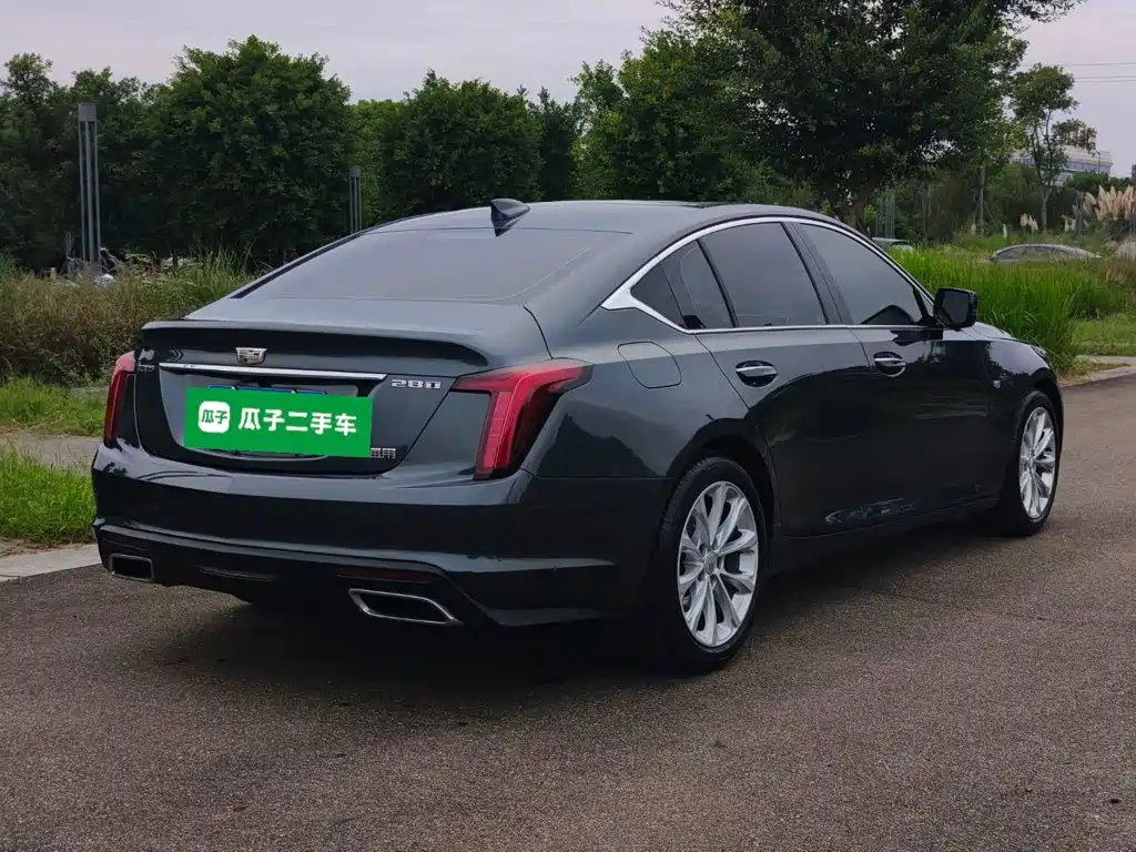 Cadillac CT5 — фото 7