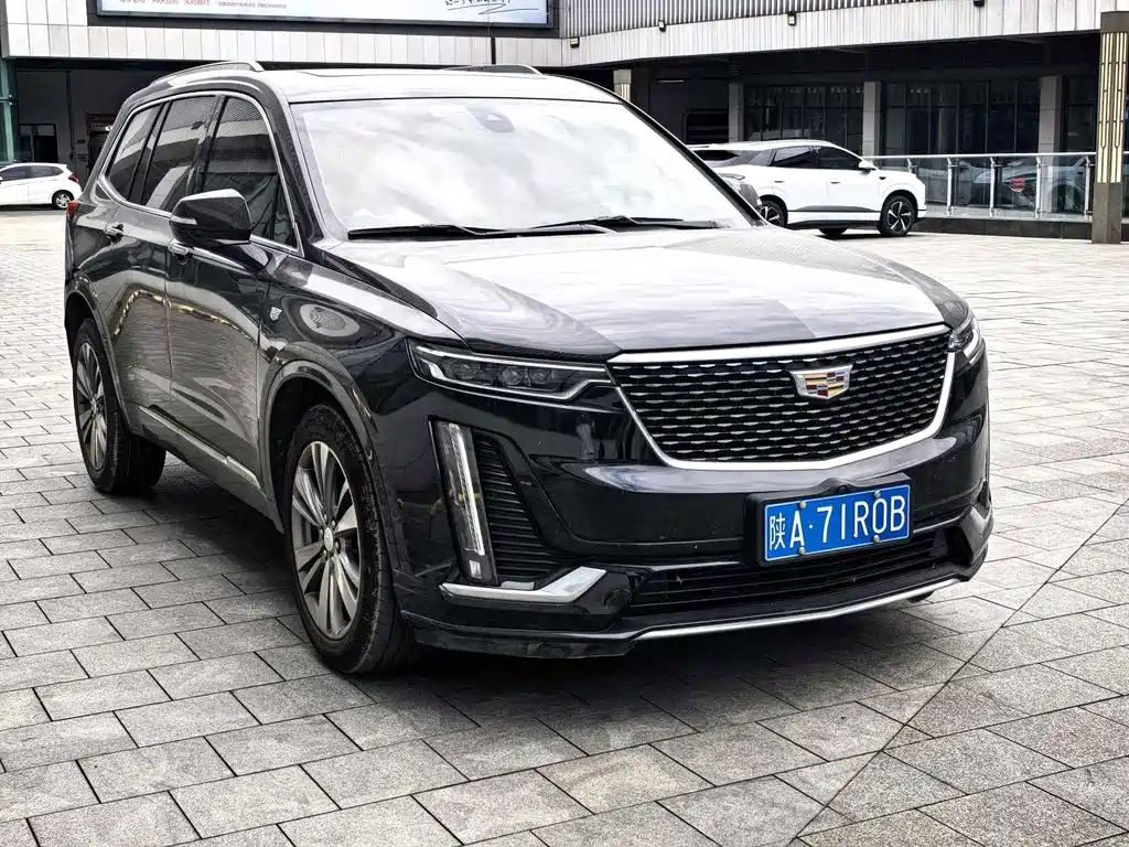 Cadillac XT6 — фото 3