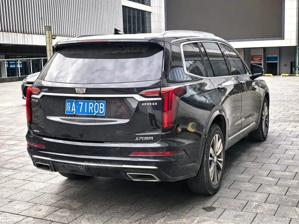 Cadillac XT6 — фото 6