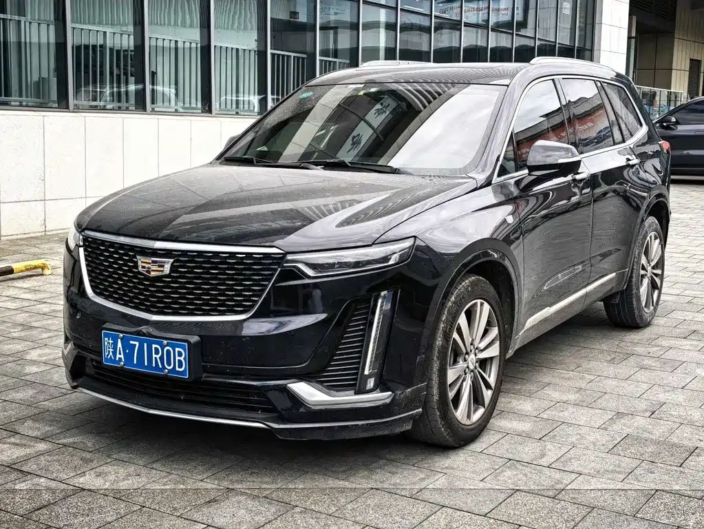 Cadillac XT6