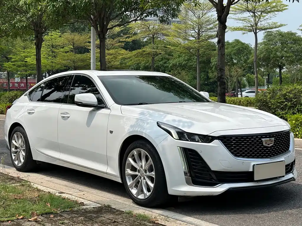 Cadillac CT5 — фото 3