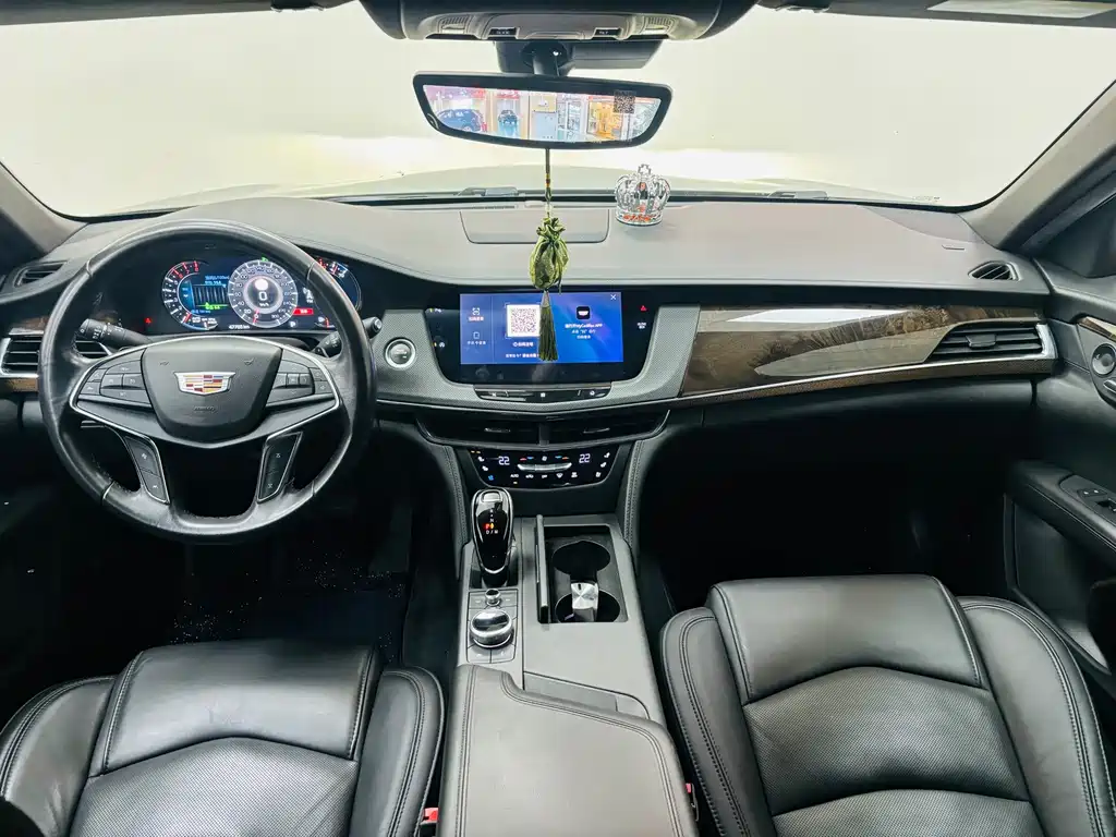 Cadillac CT6 — фото 9