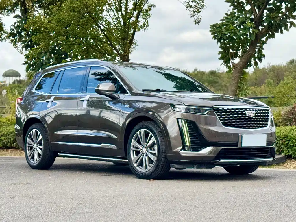 Cadillac XT6 — фото 3