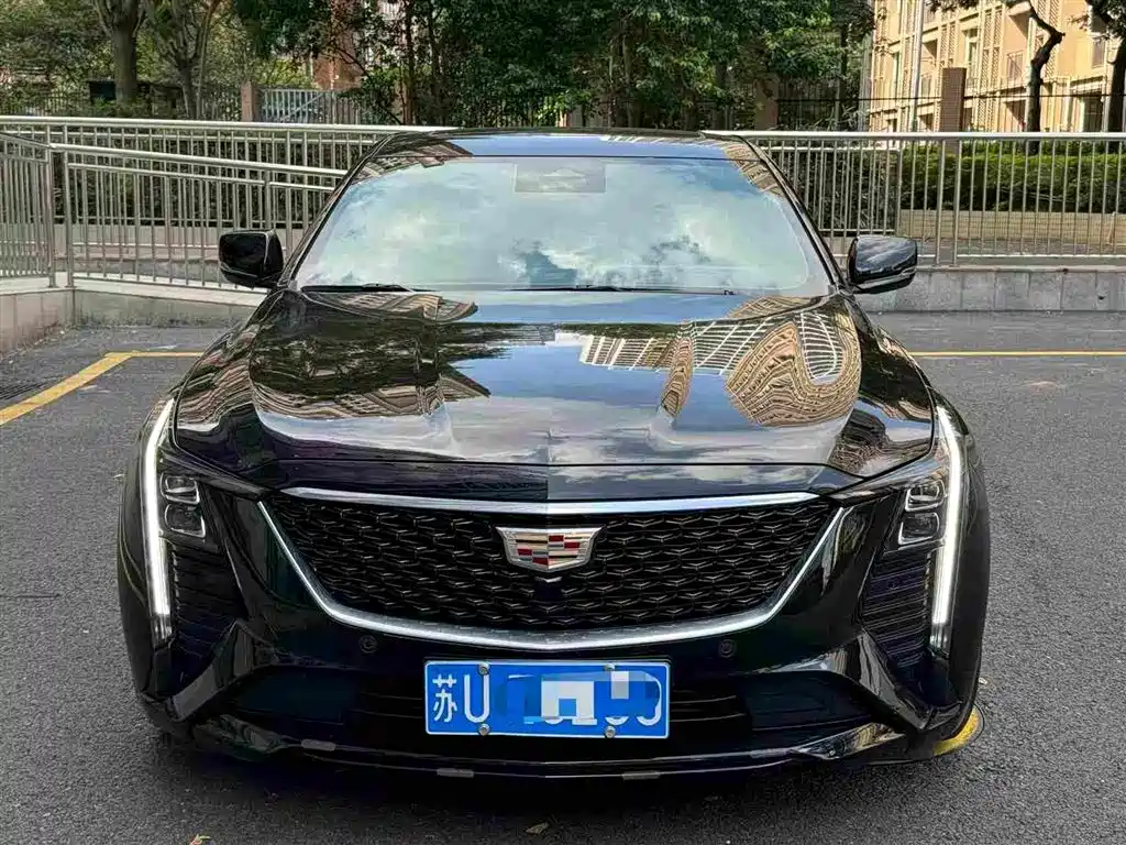 Cadillac CT5 — фото 3