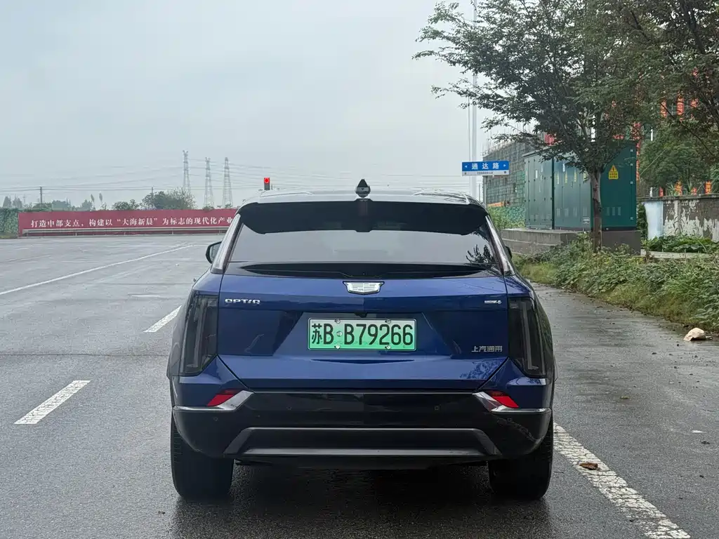 Cadillac IQ — фото 11