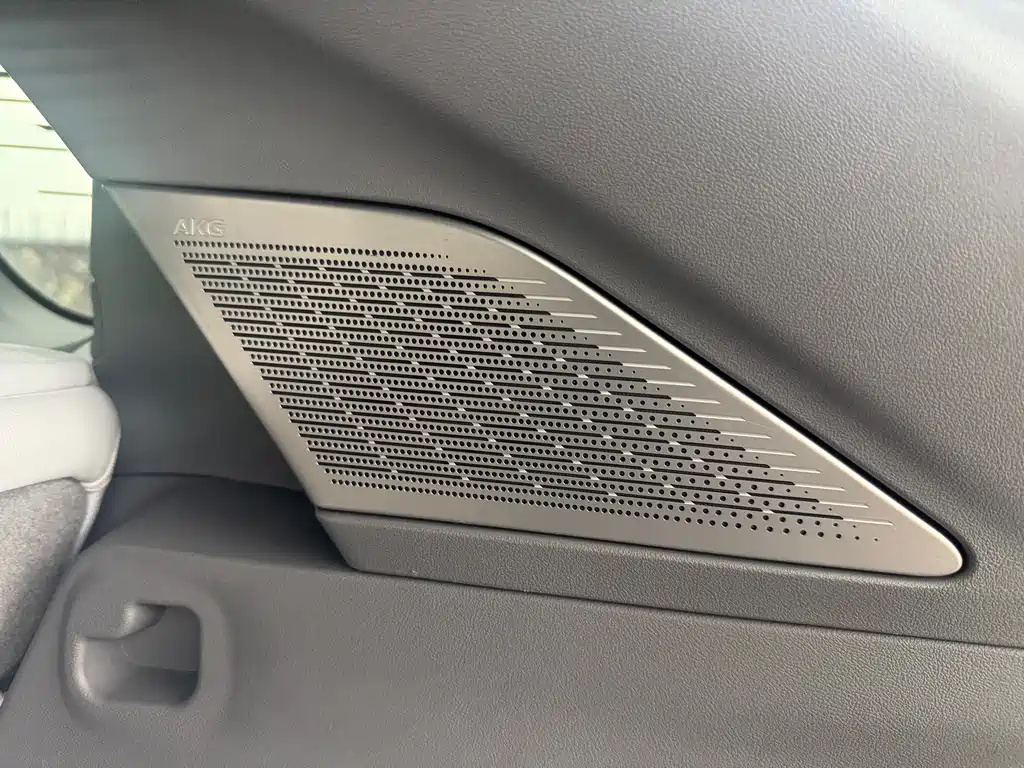 Cadillac IQ — фото 24