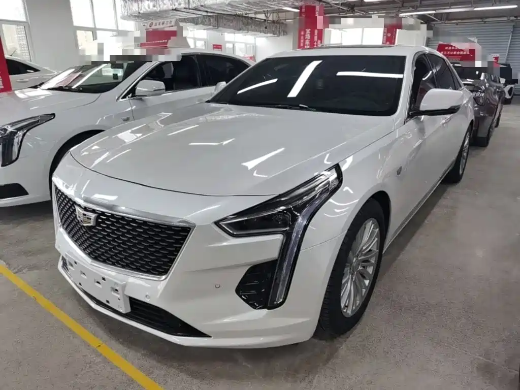 Cadillac CT6 — фото 2