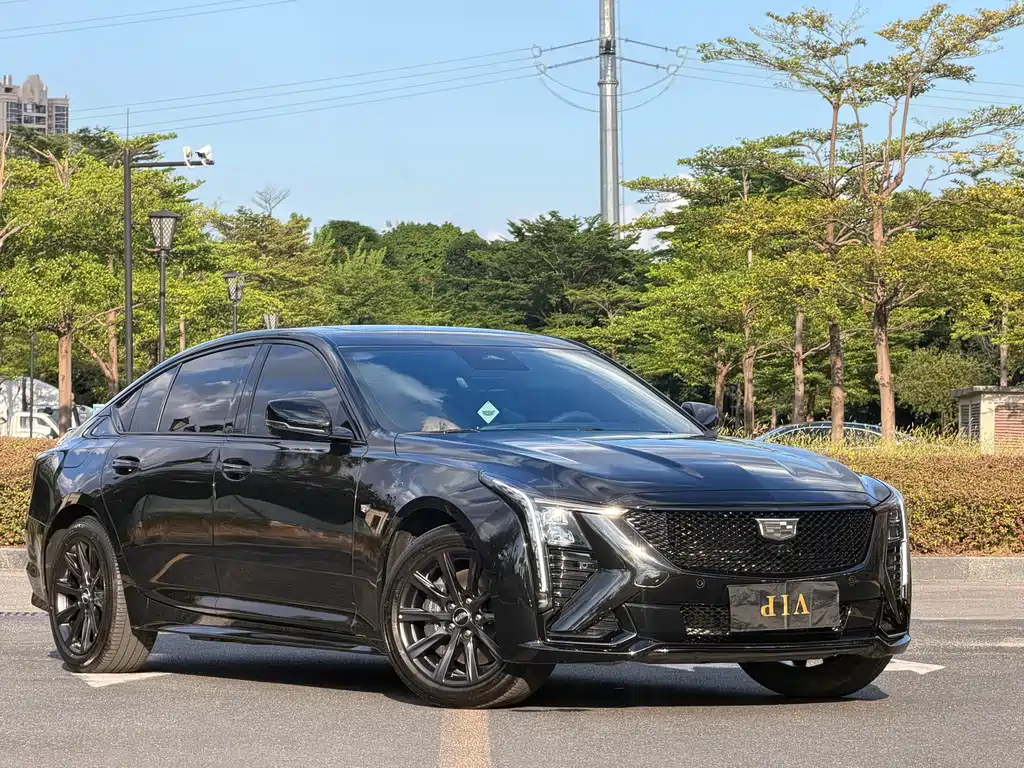 Cadillac CT5 — фото 2