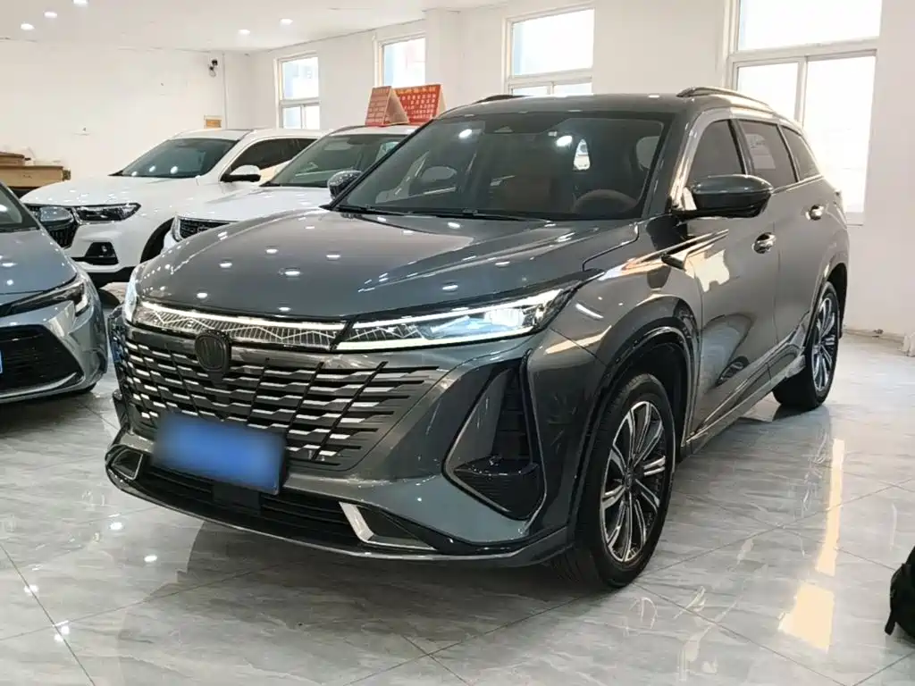 Changan CS75 PLUS — фото 2