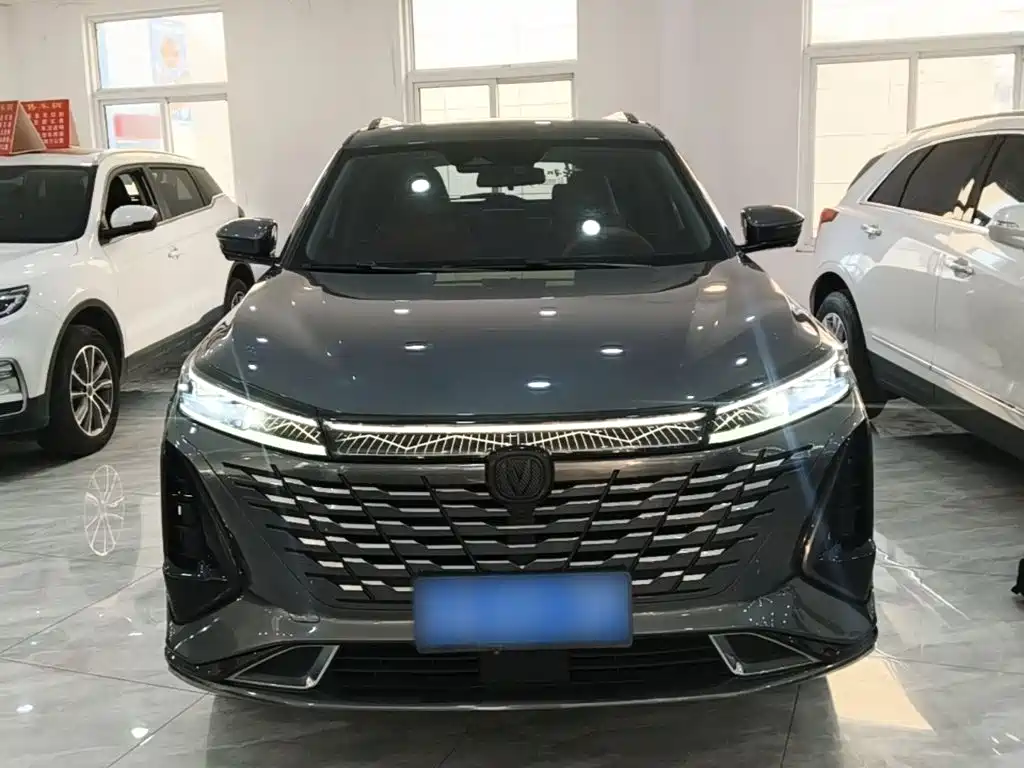 Changan CS75 PLUS — фото 3
