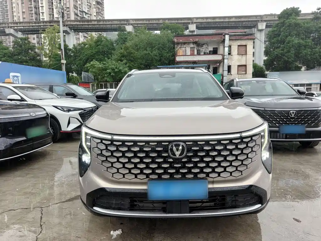 Changan CS55PLUS — фото 3