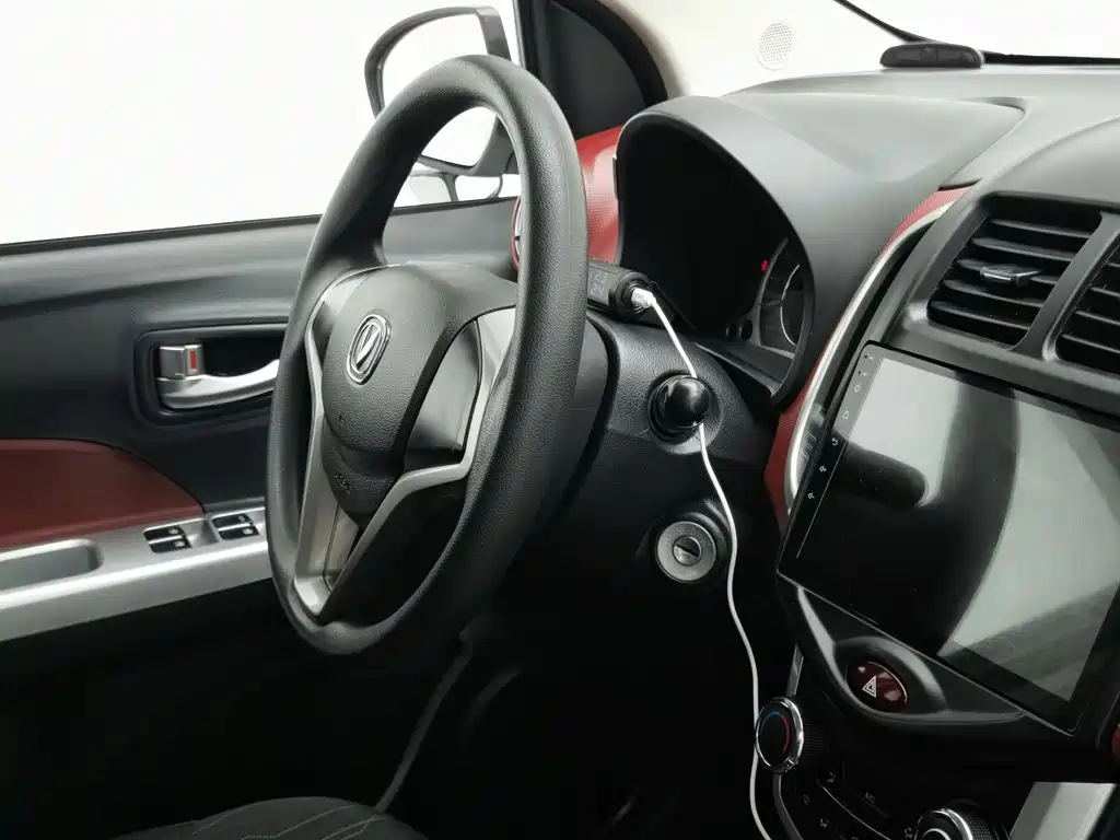 Changan EV — фото 22